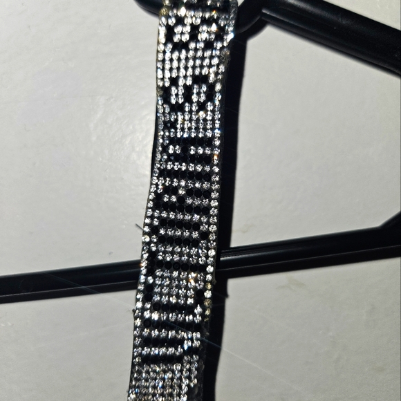 Victorias Secret Rhinestone Bombshell Bra - Picture 4 of 8